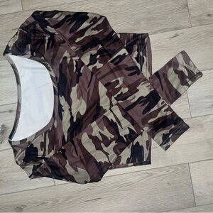Camo Long Sleeve Crop Top